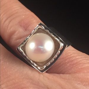 Silpada Pearl Ring